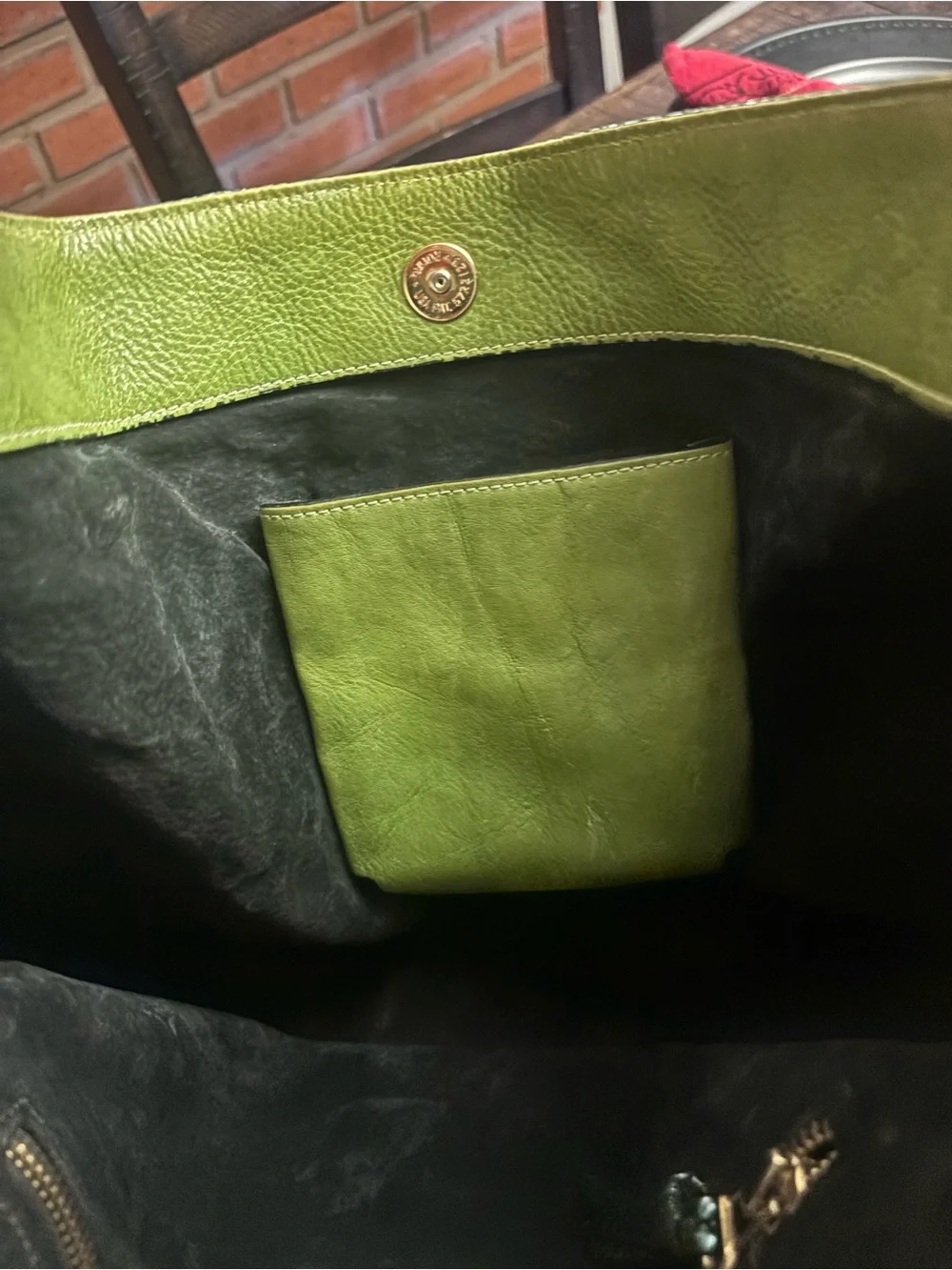 Be & D Metallic Hobo with Olive Studded Strap 🤩🤩